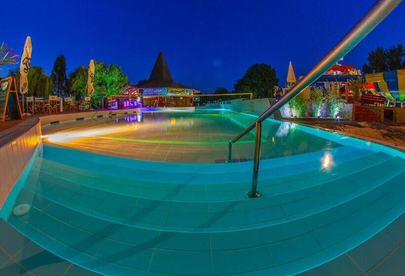 Session Hotel Ráckeve