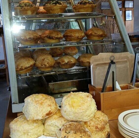 151 On London Motel & Conference Centre