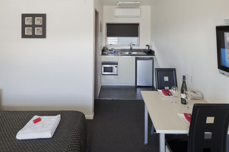 151 On London Motel & Conference Centre