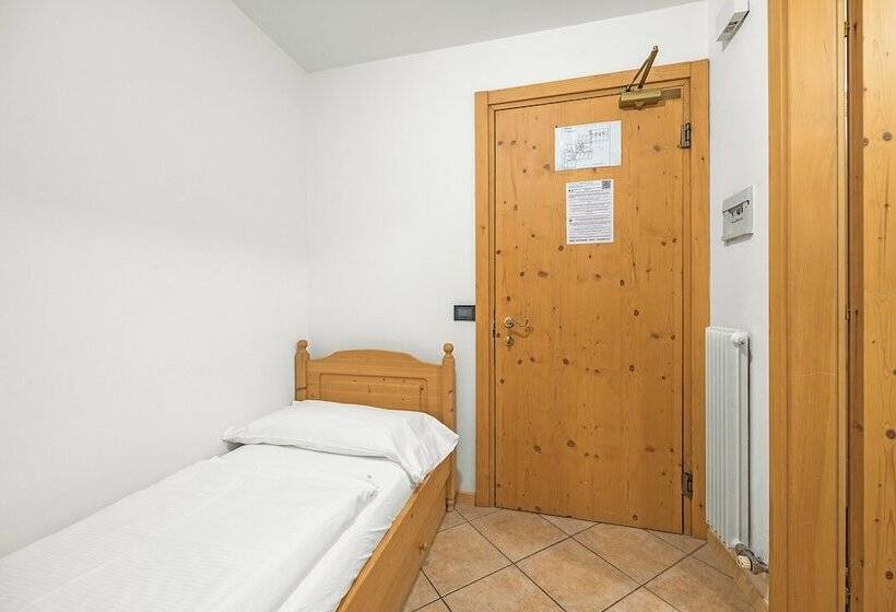 Aparthotel Majestic