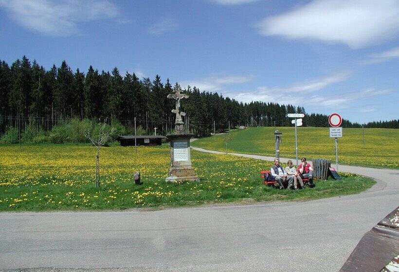 Bed and Breakfast Café Pension Feldbergblick