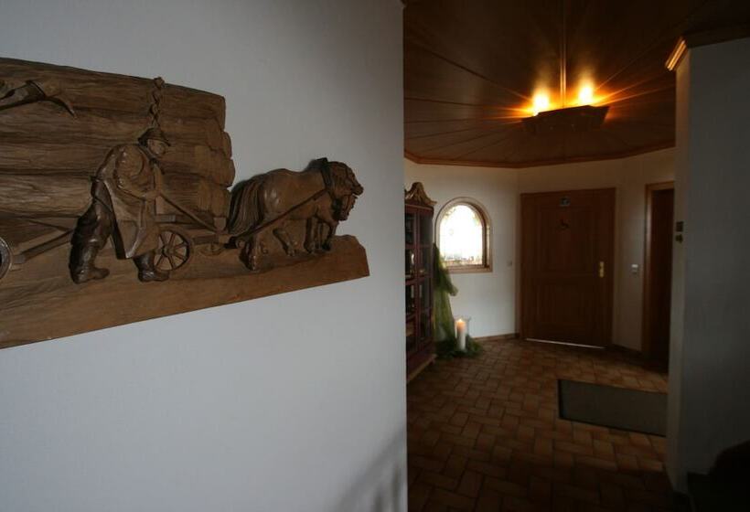 Bed and Breakfast Café Pension Feldbergblick