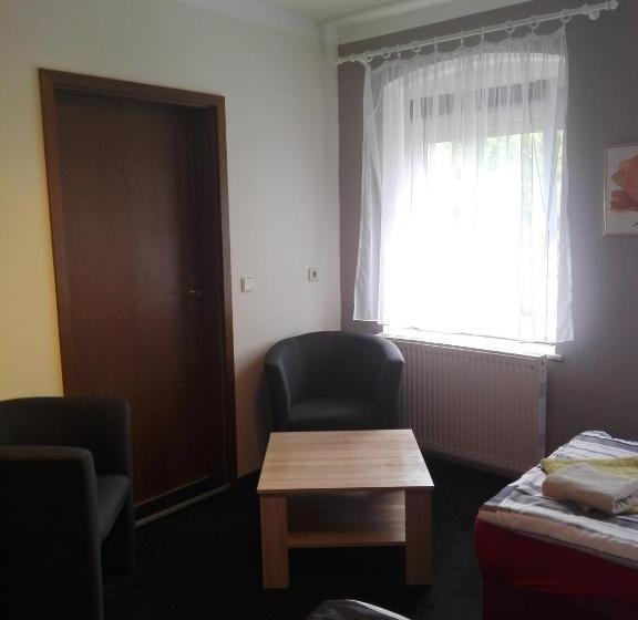 Bed and Breakfast Pension Hartmann