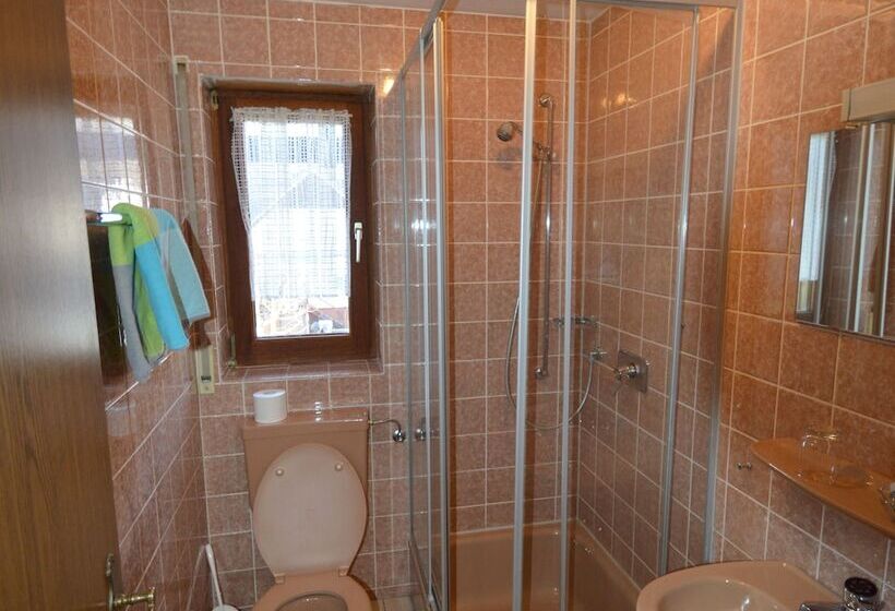 ベッドアンドブレックファースト Pension Waldesruh