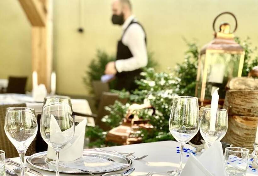 Boutique Hotel & Bio Wirtshaus Schwarzer Bock