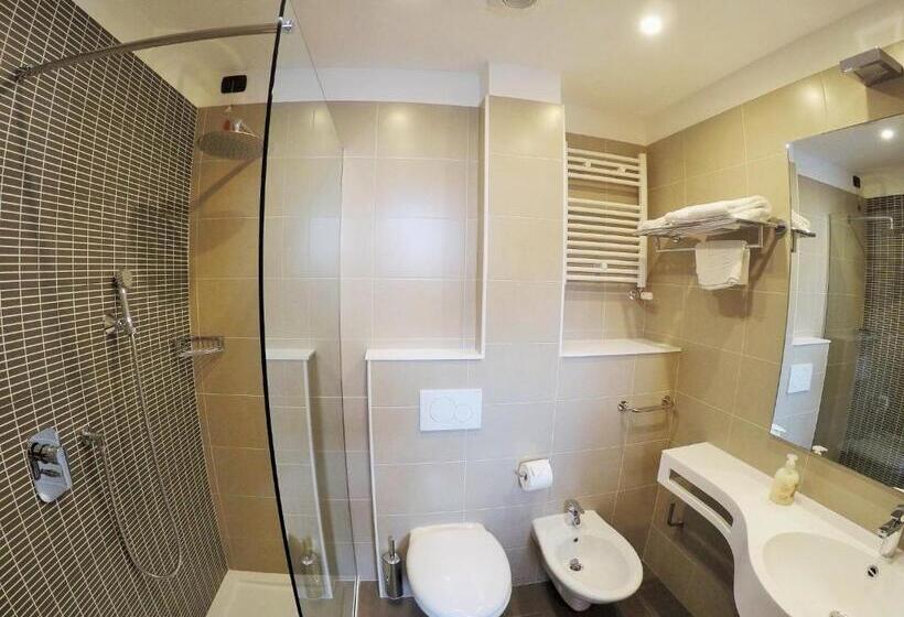 Chalet Alpina Hotel & Apartments