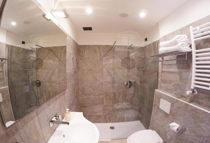 Chalet Alpina Hotel & Apartments