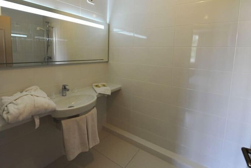 Citotel Le Relais Du Bellay