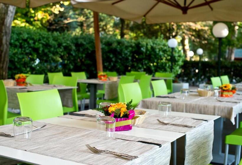 Club Village & Hotel Spiaggia Romea