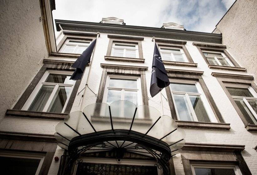 Fitz Roy Urban Hotel, Bar And Garden