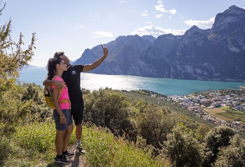 Garda Suite Hotel   Tonellihotels