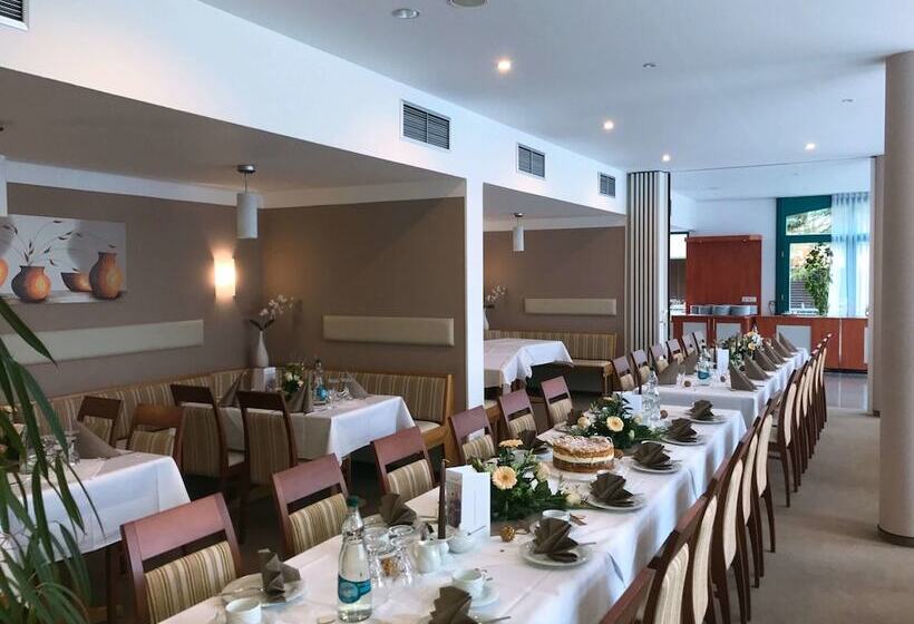 Gut Hotel Pommernhotel Barth