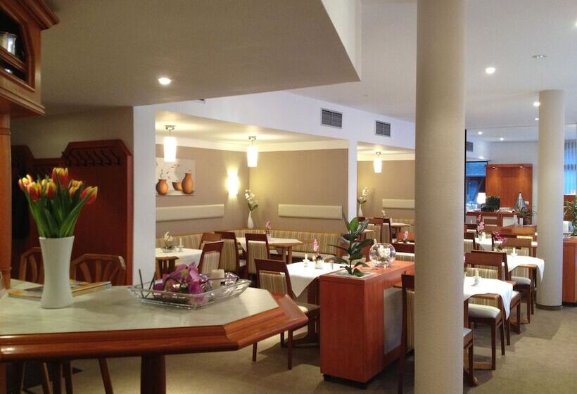 Gut Hotel Pommernhotel Barth