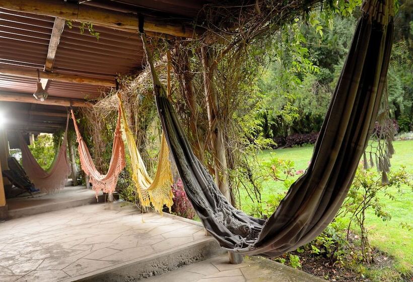 مسافرخانه Samanapaq