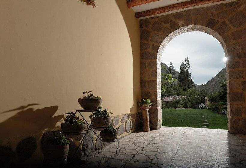 مسافرخانه Samanapaq