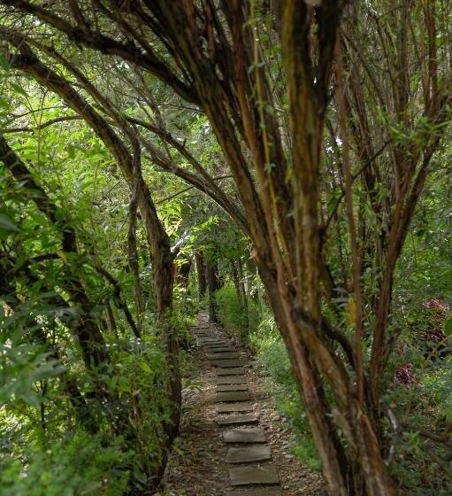 مسافرخانه Samanapaq