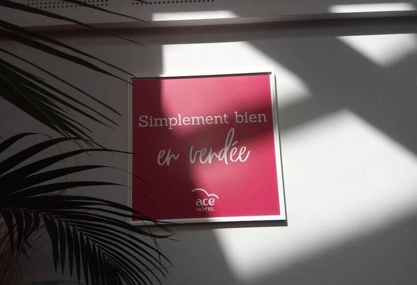 فندق Ace Hôtel Vendée Saint Hermine