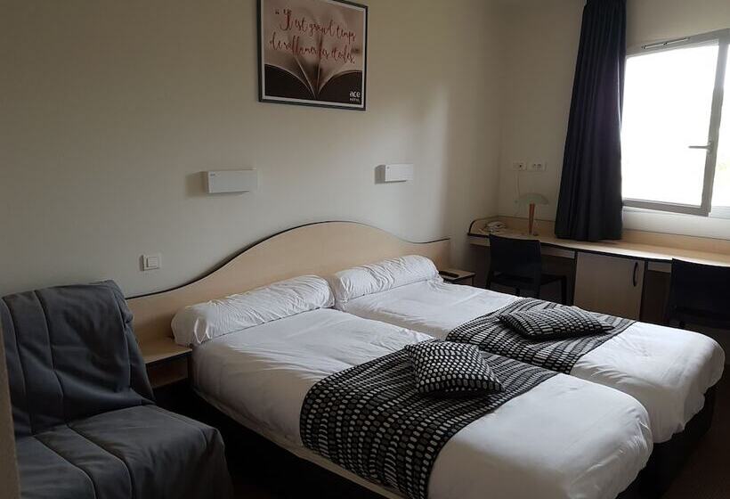 فندق Ace Hôtel Vendée Saint Hermine