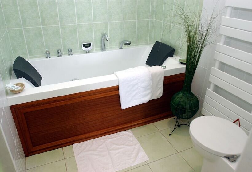 בית מלון כפרי Agur Deneri