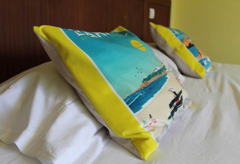 בית מלון כפרי Agur Deneri