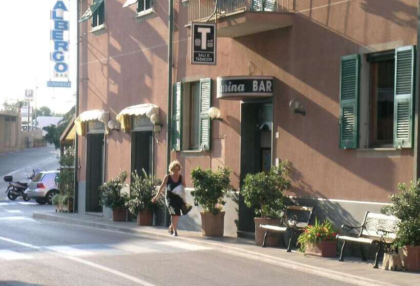 호텔 Albergo La Marina B&b