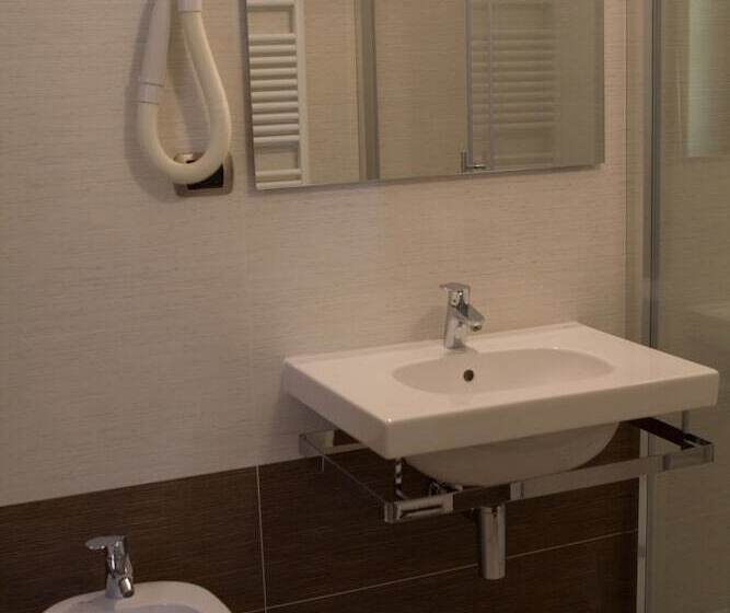 호텔 Albergo La Marina B&b