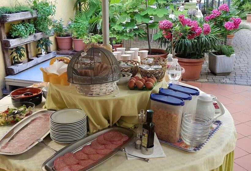 בית מלון כפרי Albergo Natucci