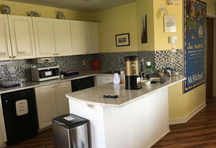 فندق Annapolis Royal Inn