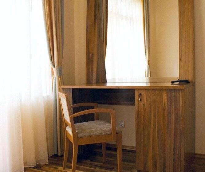 בית מלון כפרי Anthimos