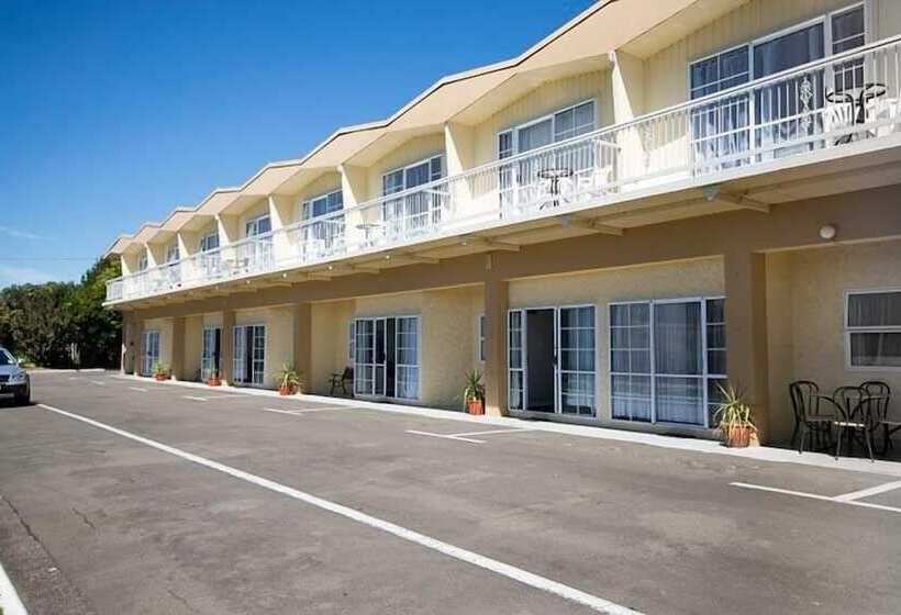 בית מלון כפרי Apple Motor Inn