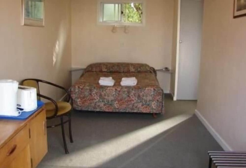 בית מלון כפרי Apple Motor Inn