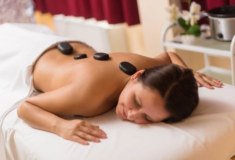 ホテル Aquaticum Debrecen Termal & Wellness