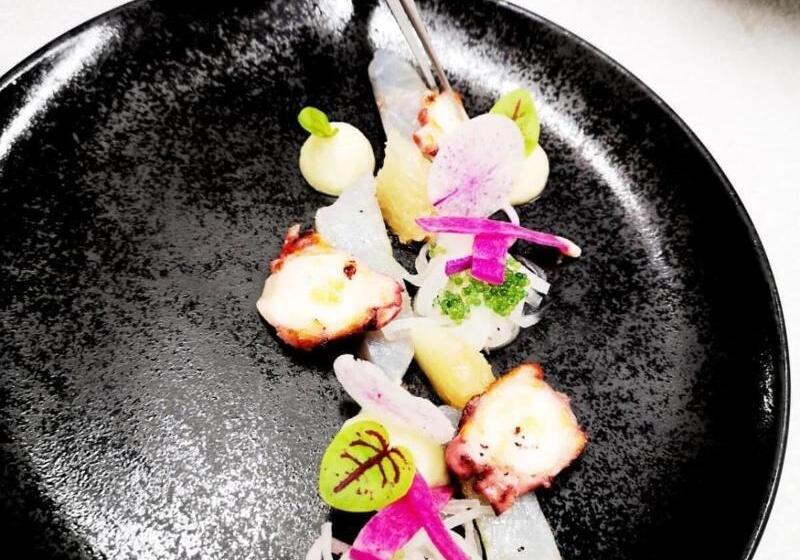 Отель Artyster Le Mans