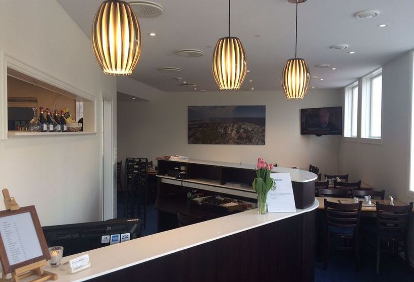 בית מלון כפרי Astoria