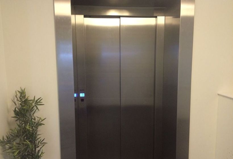 בית מלון כפרי Astoria