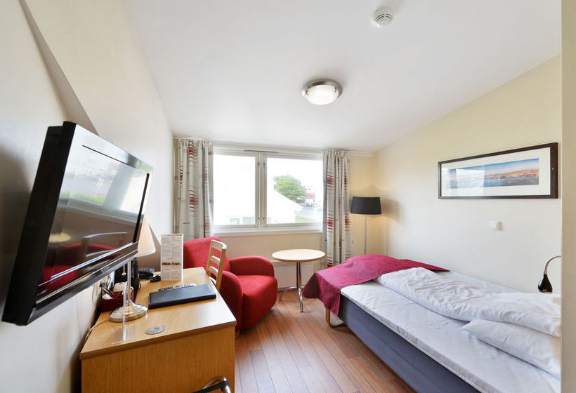 בית מלון כפרי Astoria