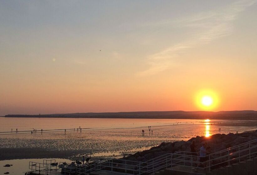 בית מלון כפרי Atlantic