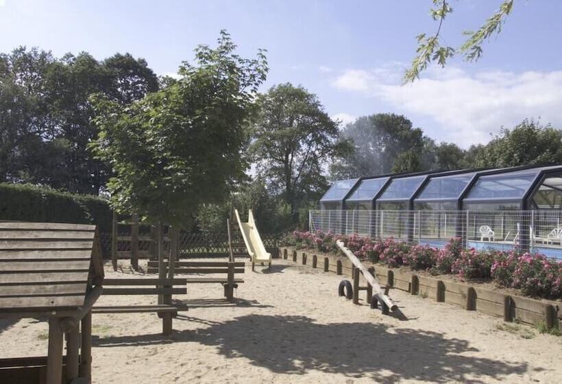 فندق Auberge De La Mandrie