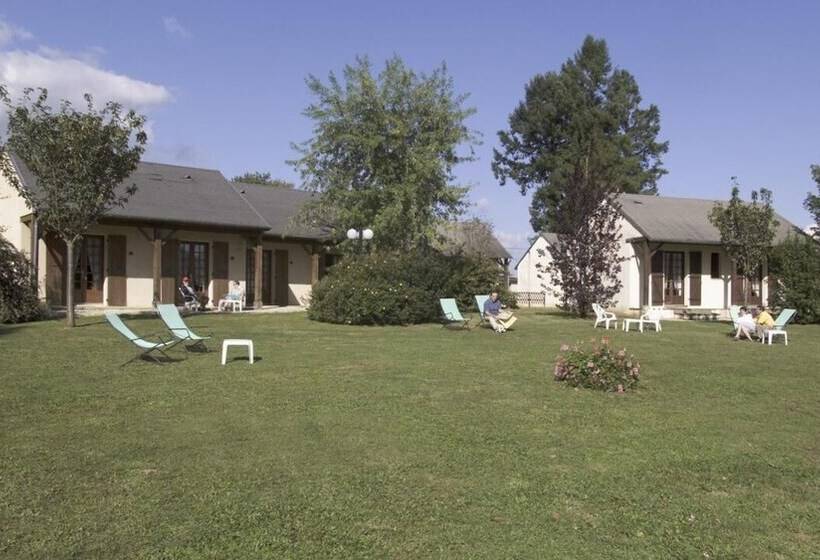 هتل Auberge De La Mandrie