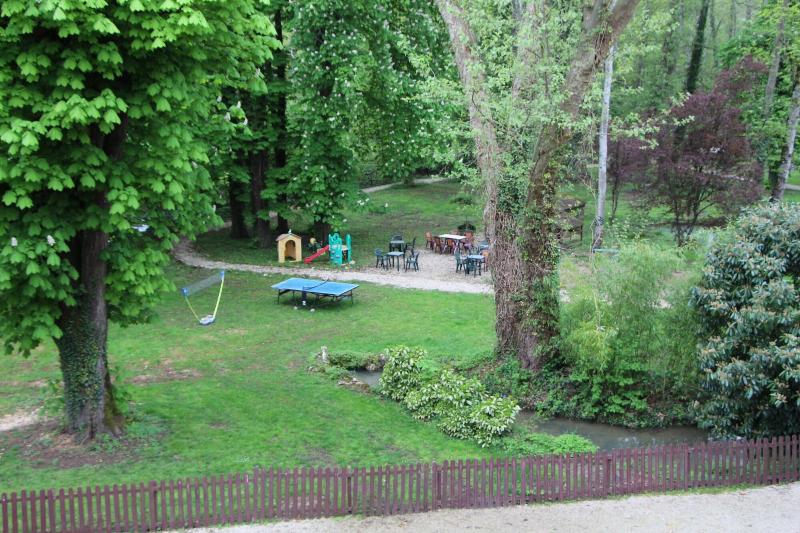 ホテル Auberge Le Voutenay