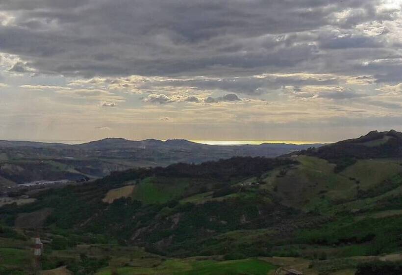 فندق Azienda Agrituristica Colle San Giorgio