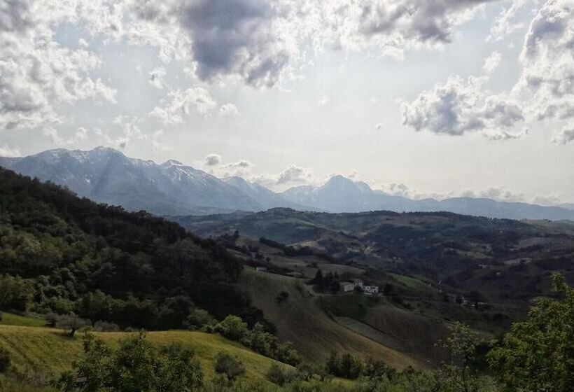 فندق Azienda Agrituristica Colle San Giorgio