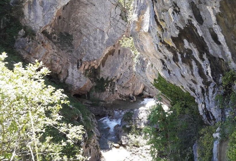 فندق Azienda Agrituristica Colle San Giorgio