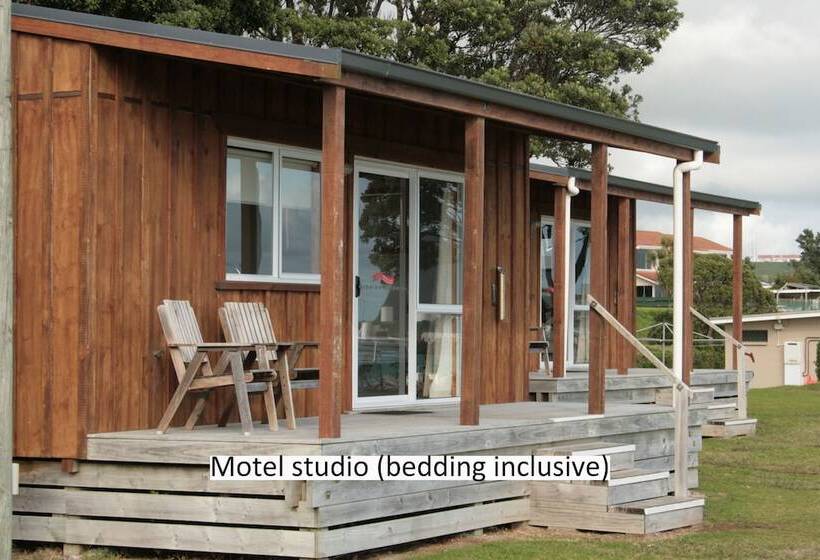 בית מלון כפרי Belt Road Seaside Holiday Park