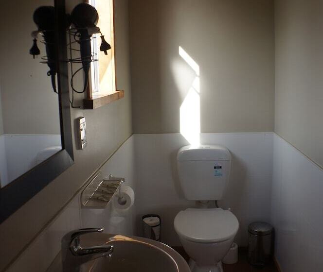 בית מלון כפרי Belt Road Seaside Holiday Park