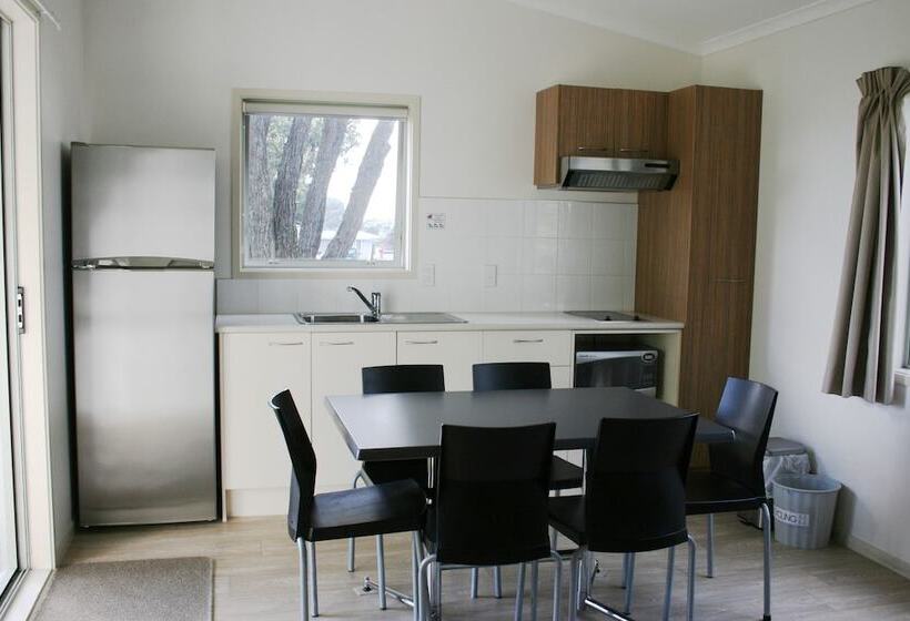 בית מלון כפרי Belt Road Seaside Holiday Park