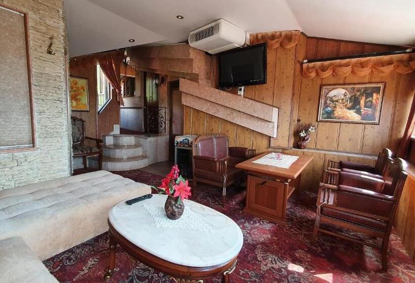 Boutique Hotel Boris Palace & Restaurant