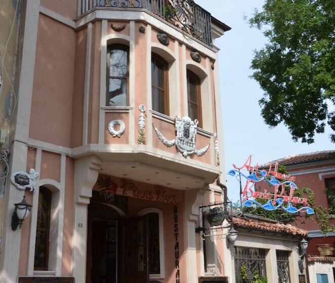 Boutique Hotel Boris Palace & Restaurant