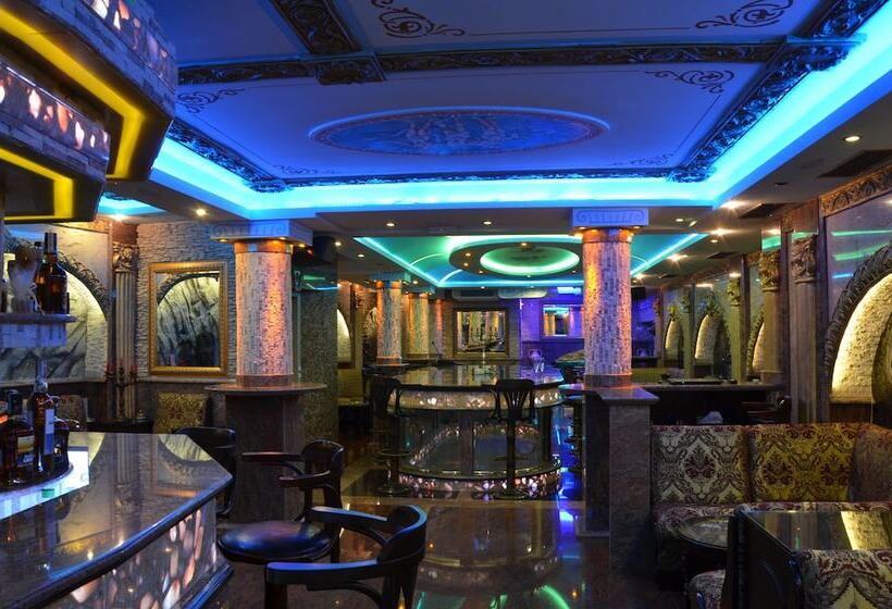 Boutique Hotel Boris Palace & Restaurant