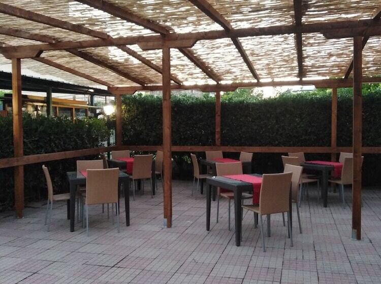 هتل Branca Ritamadre